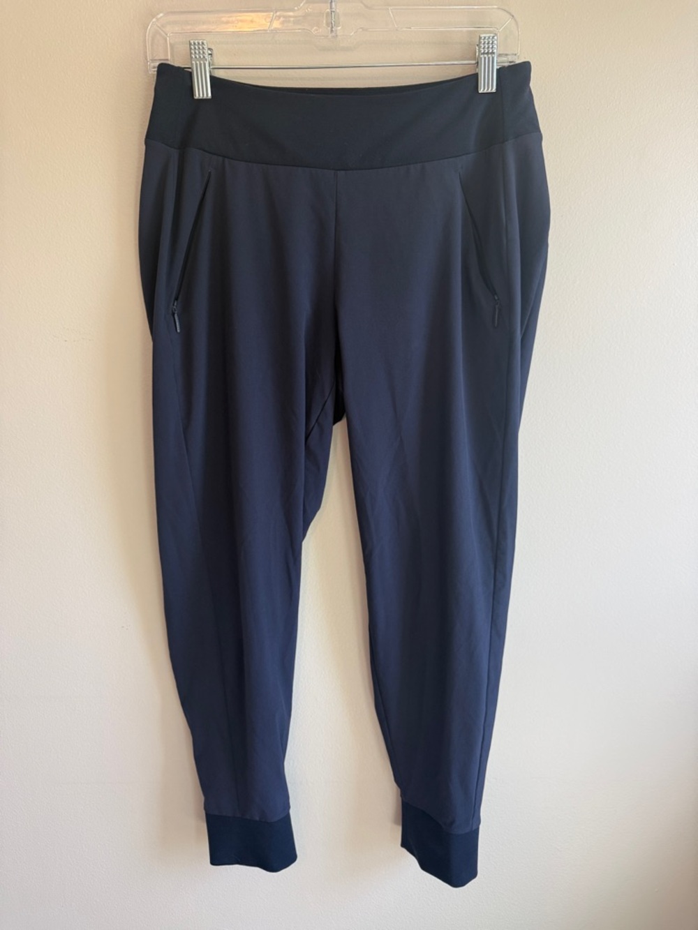 Athleta Navy SoHo Joggers, 6P